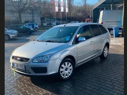 Grau Gebraucht 2007 Ford Focus Kombi | 1.600 € (Guter Preis)