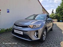 Astrograu Neu 2025 Kia Stonic SUV | 20.990 € (Etwas zu teuer)