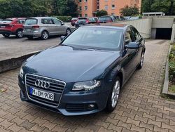 Grau Gebraucht 2010 Audi A4 Ambiente Limousine | 7.200 € (Fairer Preis)