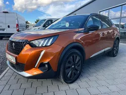 Orange Gebraucht 2020 Peugeot 2008 GT SUV | 18.890 € (Fairer Preis)