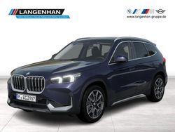 Blau Neu 2025 BMW X1 xLine SUV | 43.612 € (Guter Preis)