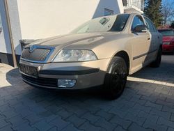 Beige Gebraucht 2004 Skoda Octavia Classic Limousine | 3.500 € (Fairer Preis)