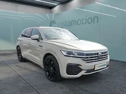 Beige Gebraucht 2023 VW Touareg R-line SUV | 70.180 € (Guter Preis)