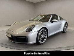 Silber Gebraucht 2022 Porsche 992 Coupé | 134.500 € (Guter Preis)