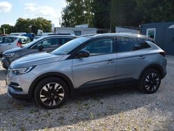 Grau Gebraucht 2021 Opel Grandland X Elegance SUV | 21.690 € (Fairer Preis)