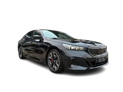 Schwarz Gebraucht 2024 BMW i5 M Sport Limousine | 65.041 € (Superpreis)