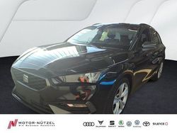 Mitternachtsschwarz Gebraucht 2025 Seat Leon ST FR Kombi | 29.930 € (Fairer Preis)