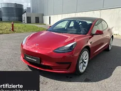 Rot Gebraucht 2021 Tesla Model 3 Limousine | 29.100 € (Fairer Preis)