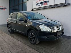 Blac (schwarz) Gebraucht 2009 Nissan Qashqai Tekna SUV | 4.980 € (Guter Preis)