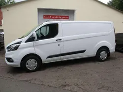 Weiß Gebraucht 2022 Ford Transit Custom Van / Kleinbus | 18.888 € (Superpreis)