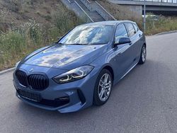 Grau Gebraucht 2024 BMW 118 M Sport Kleinwagen | 24.600 € (Fairer Preis)