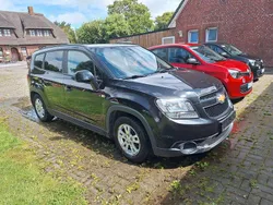 Schwarz Gebraucht 2011 Chevrolet Orlando LS Van / Kleinbus | 5.000 € (Fairer Preis)