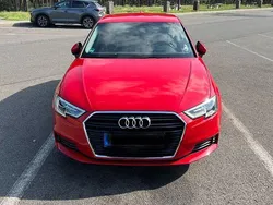 Rot Gebraucht 2018 Audi A3 Sportback Attraction Limousine | 11.699 € (Superpreis)