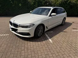 Weiß Gebraucht 2017 BMW 530 Sport Line Kombi | 25.900 € (Fairer Preis)