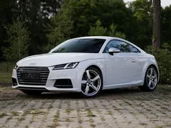 Weiß Gebraucht 2018 Audi TTS Sport Coupé | 27.100 € (Fairer Preis)
