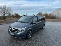 Grau Gebraucht 2017 Mercedes V250 Van / Kleinbus | 32.000 € (Superpreis)