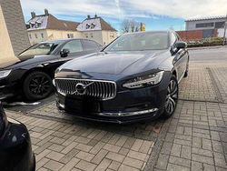 Blau Gebraucht 2022 Volvo V90 Inscription Kombi | 35.700 € (Fairer Preis)