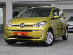 Honey yellow Gebraucht 2020 VW e-up! Basis Kleinwagen | 13.480 € (Teuer)