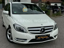 Weiß Gebraucht 2012 Mercedes B180 Sport Van / Kleinbus | 10.390 € (Fairer Preis)