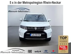 Weiß Gebraucht 2024 Suzuki Vitara Comfort SUV | 24.489 € (Fairer Preis)