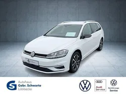 Weiß Gebraucht 2020 VW Golf VII IQ Drive Kombi | 17.490 € (Fairer Preis)