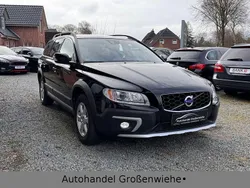 Schwarz Gebraucht 2014 Volvo XC70 Kinetic SUV | 20.999 € (Guter Preis)