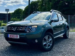 Grün Gebraucht 2015 Dacia Duster SUV | 9.980 € (Guter Preis)