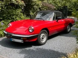 Rot Gebraucht 1988 Alfa Romeo Spider Cabrio | 10.000 €