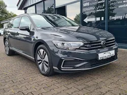 Grau Gebraucht 2021 VW Passat GTE Kombi | 17.990 € (Superpreis)