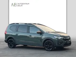 Grau Gebraucht 2023 Dacia Jogger Extreme Van / Kleinbus | 18.500 € (Fairer Preis)