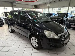 Schwarz Gebraucht 2008 Opel Zafira Edition Van / Kleinbus | 2.950 € (Fairer Preis)