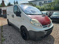 Weiß Gebraucht 2008 Nissan Primastar Van / Kleinbus | 4.200 €