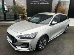 Silber Gebraucht 2025 Ford Focus ST-Line Limousine | 21.999 € (Guter Preis)