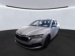 Brilliantsil Gebraucht 2022 Skoda Octavia Ambition Kombi | 14.590 € (Superpreis)