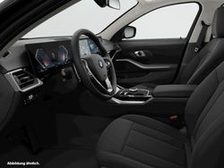 Schwarz Gebraucht 2024 BMW 320 Comfort Edition Kombi | 38.646 € (Fairer Preis)