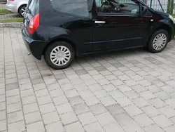 Schwarz Gebraucht 2003 Citroën C2 Kleinwagen | 1.600 €