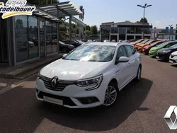 Gletscherweiss Gebraucht 2018 Renault Mégane GrandTour Intens Kombi | 13.990 € (Fairer Preis)