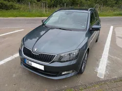 Grau Gebraucht 2017 Skoda Fabia Drive Kombi | 9.690 € (Guter Preis)