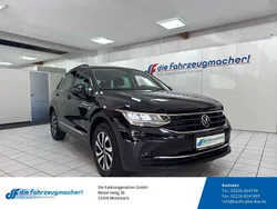 Schwarz Gebraucht 2023 VW Tiguan Life SUV | 25.488 € (Guter Preis)