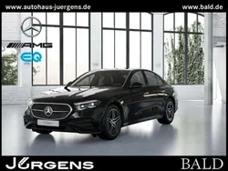 Schwarz metalliclack obsidianschwarz Gebraucht 2025 Mercedes E200 AMG Limousine | 62.690 € (Guter Preis)