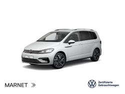 Pure white Gebraucht 2021 VW Touran Highline Van / Kleinbus | 27.430 € (Fairer Preis)