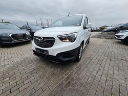 Weiß Gebraucht 2019 Opel Combo Edition Van / Kleinbus | 9.250 € (Fairer Preis)