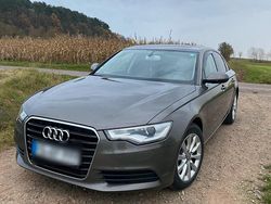 Grau Gebraucht 2011 Audi A6 Limousine | 10.000 € (Fairer Preis)