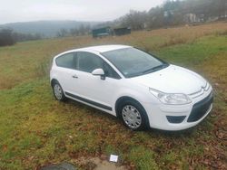 Weiß Gebraucht 2009 Citroën C4 Kleinwagen | 1.900 € (Fairer Preis)