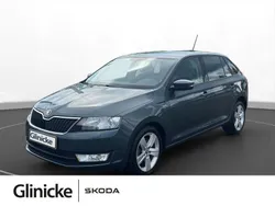 Quarzgrau metallic Gebraucht 2017 Skoda Rapid Drive Limousine | 12.490 € (Superpreis)