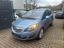 Blau Gebraucht 2013 Opel Meriva Van / Kleinbus | 6.999 € (Etwas zu teuer)