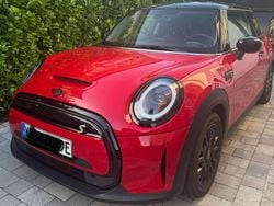 Schwarz Gebraucht 2022 Mini Cooper SE Classic Kleinwagen | 18.800 € (Fairer Preis)