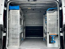 Weiß Gebraucht 2018 Opel Vivaro Van | 13.990 € (Guter Preis)