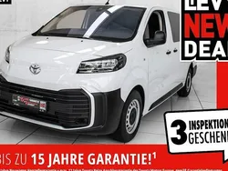 Weiß epr ice white Gebraucht 2024 Toyota Proace Van | 30.489 € (Fairer Preis)