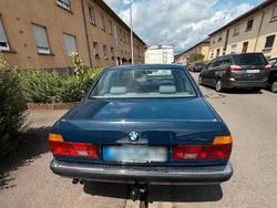 Blau Gebraucht 1988 BMW 730 Limousine | 4.000 €